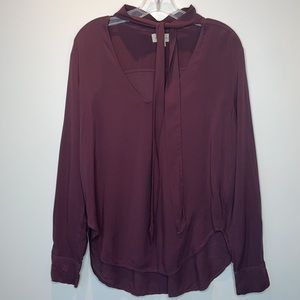 Cloth & Stone Burgundy Tie Neck Top